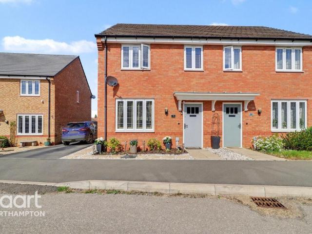 House for sale in Boughton, Northamptonshire