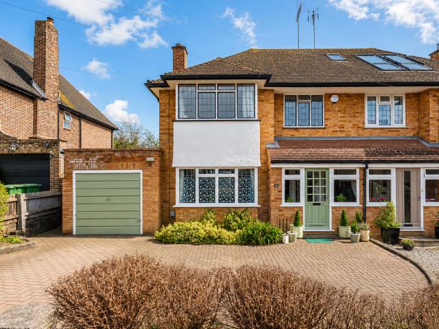 House for sale in Roundwood, Five Acres