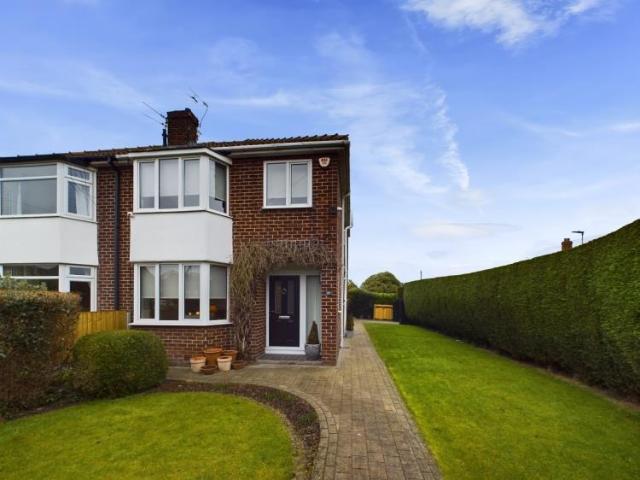 House for sale in Pontefract, West Yorkshire