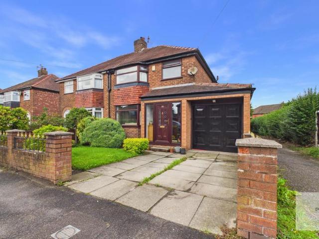 House for sale in Simister, Bury