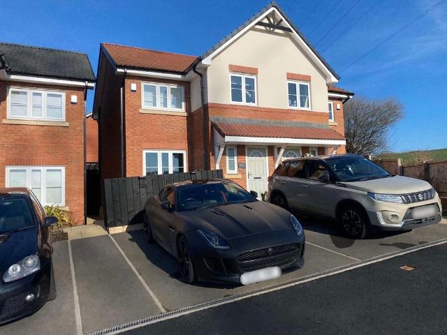 House for sale in Treeton, South Yorkshire