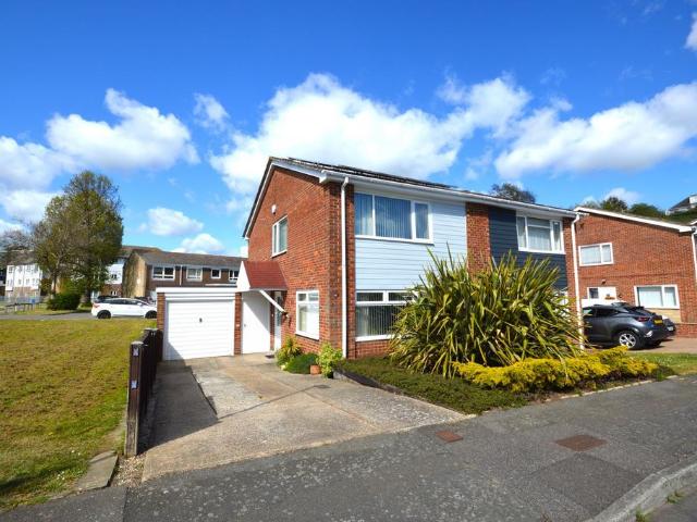 House for sale in Golden Valley, Folkestone