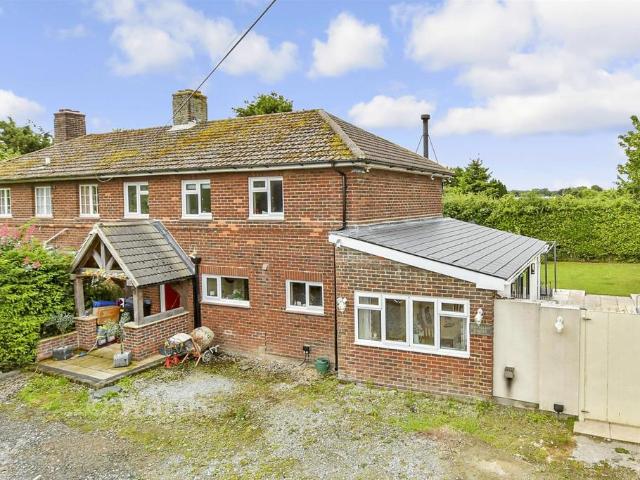 House for sale in Oad Street, Kent