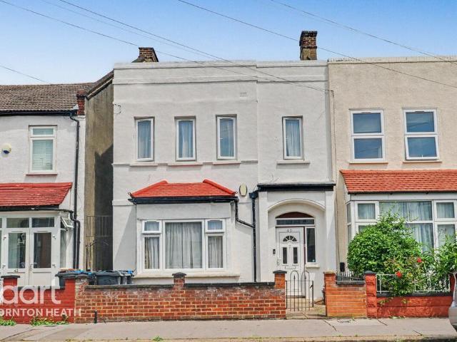 House for sale in London Borough of Croydon, Thornton Heath