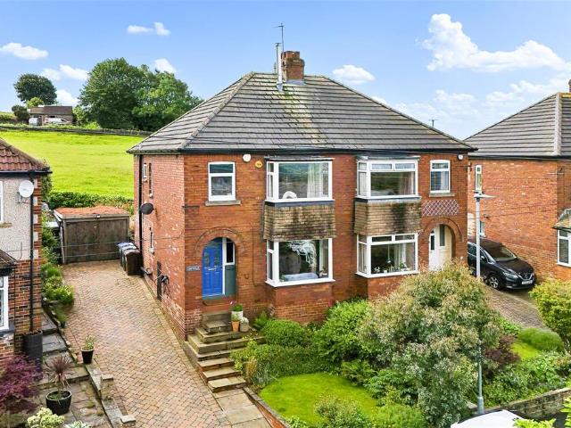 House for sale in Menston, West Yorkshire