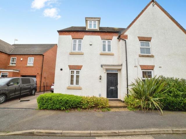 House for sale in East Midlands