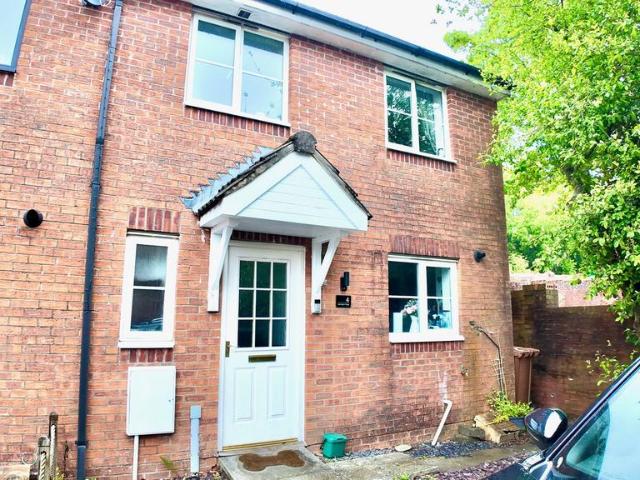 House for sale in Blackwood, Wales