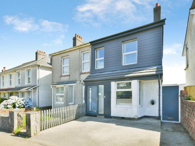 House for sale in Burraton, Saltash