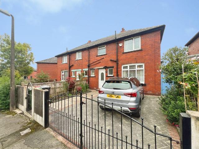 House for sale in Kearsley, Bolton