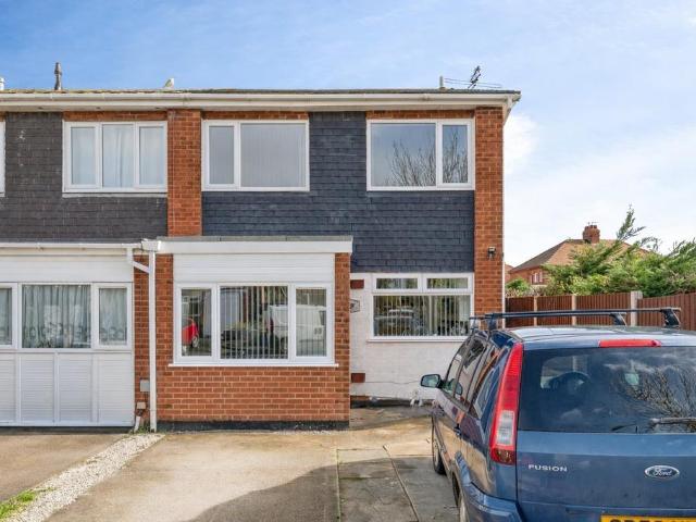 House for sale in Rhyl, Wales