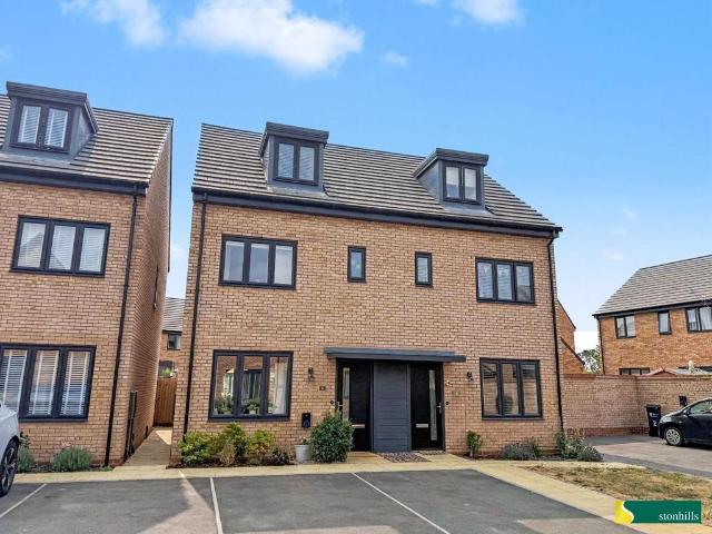 House for sale in Harpole, Northamptonshire