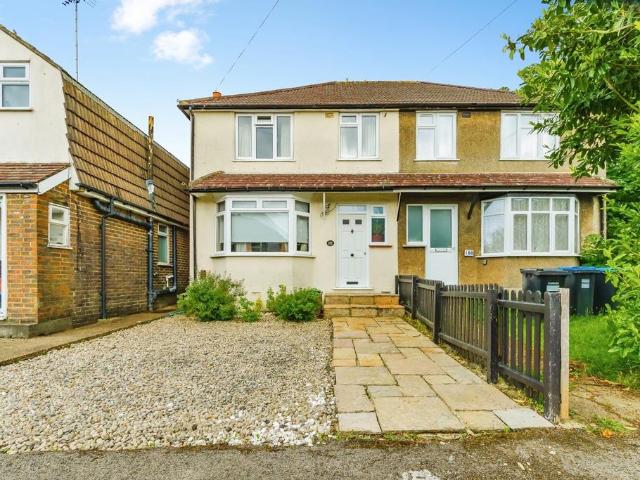 House for sale in Caterham on the Hill, Hillview