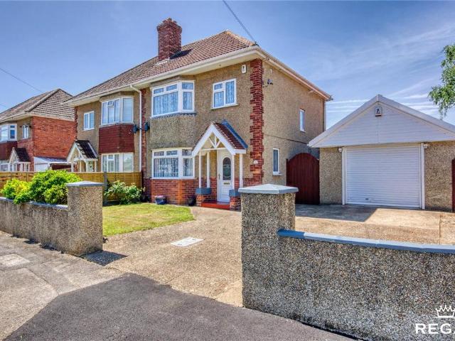 House for sale in Kinson, Bournemouth