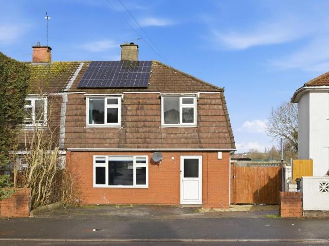 House for sale in Feckenham, City Of Bristol