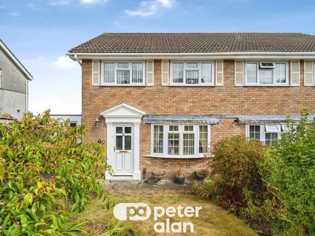 House for sale in Nangreaves, Wales