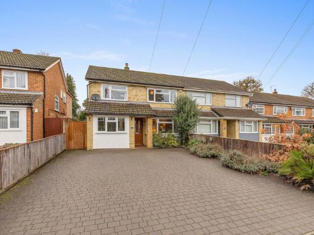 House for sale in Chepping Wycombe, Tylers Green
