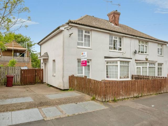 House for sale in Crosby, Dragonby