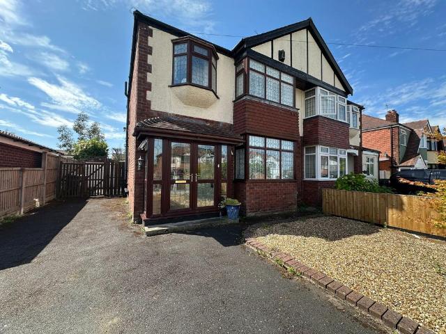 House for sale in Pensby, Wirral