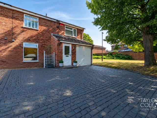 House for sale in Kingsbury CP, Gun Hill