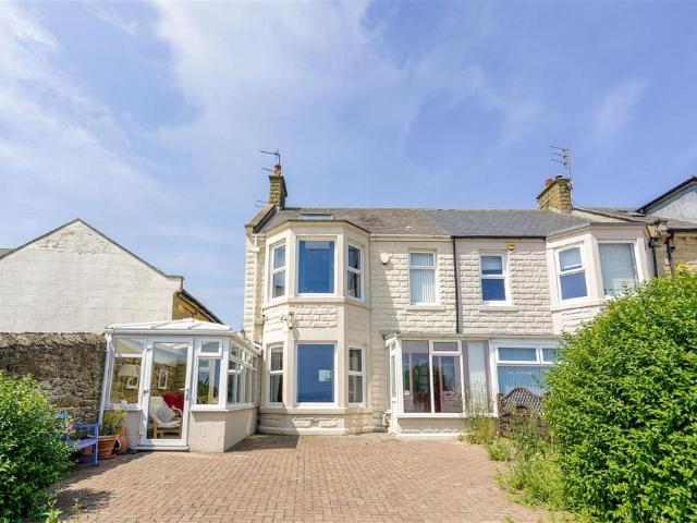 House for sale in Newbiggin by the Sea, Northumberland