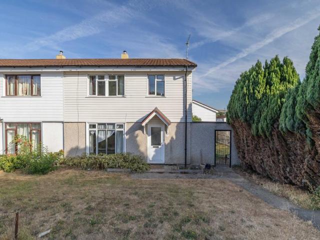 House for sale in Barracks, The Bridge