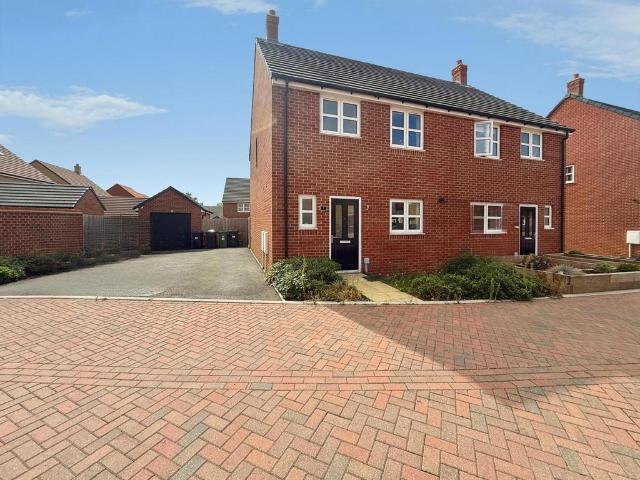House for sale in Stotfold, Bedfordshire