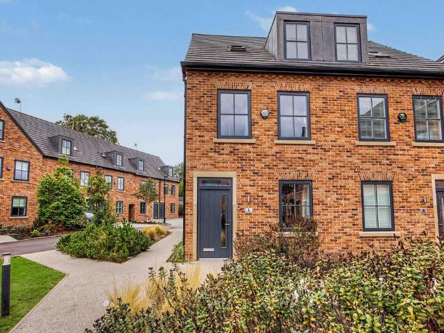 House for sale in Gatley, Greater Manchester