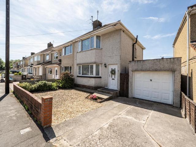House for sale in Feckenham, City Of Bristol