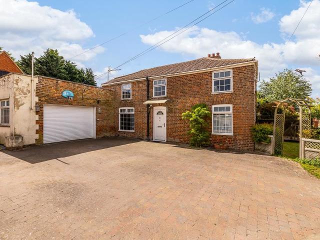 House for sale in Gosberton Clough, Lincolnshire