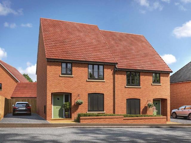 House for sale in Bovingdon Green, Pouchen End
