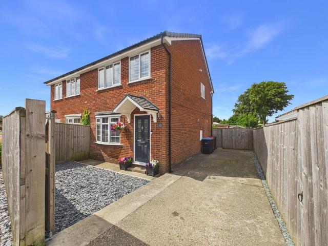 House for sale in Norton-on-derwent, North Yorkshire