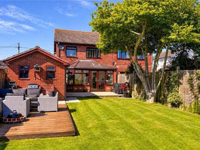 House for sale in Hordle, New Forest