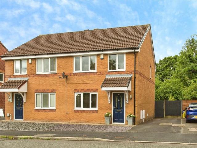 House for sale in Higher Bartle, Lancashire