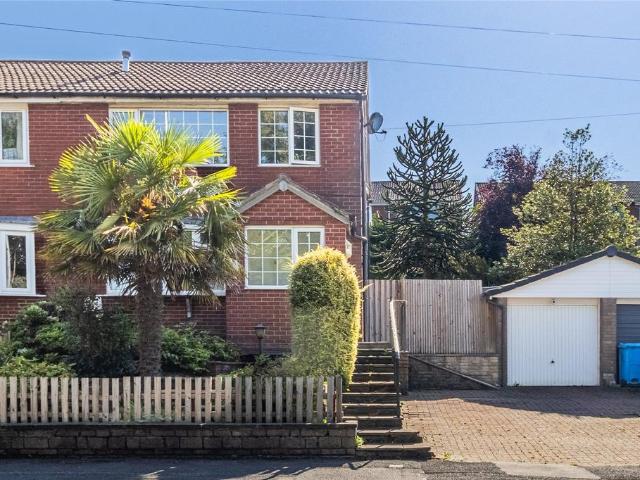 House for sale in Shaw and Crompton, Pendock