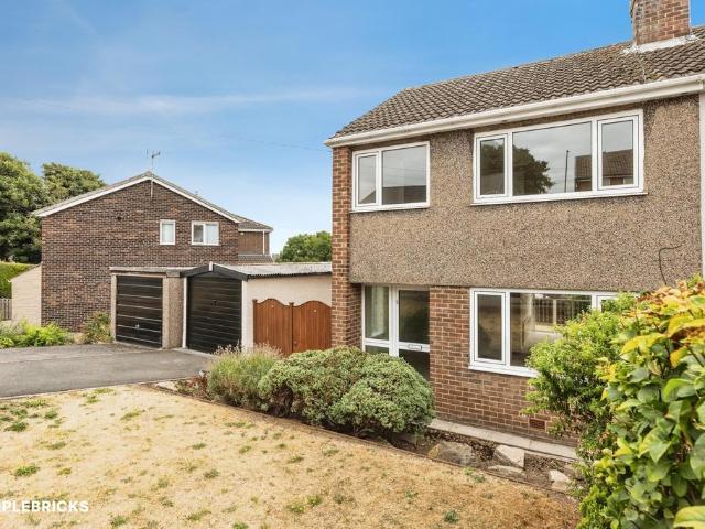 House for sale in Ferrybridge, Wakefield