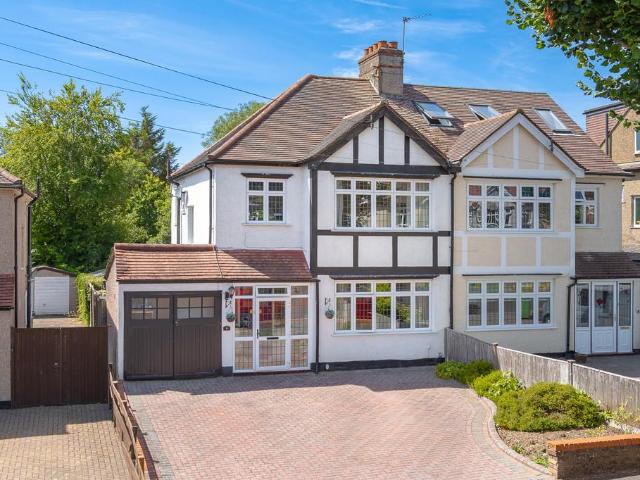 House for sale in Little Woodcote, Greater London