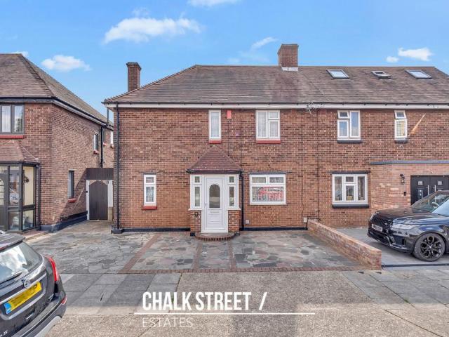 House for sale in Greater London