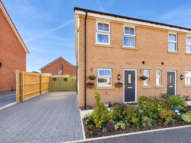 House for sale in Old Town, Bridlington