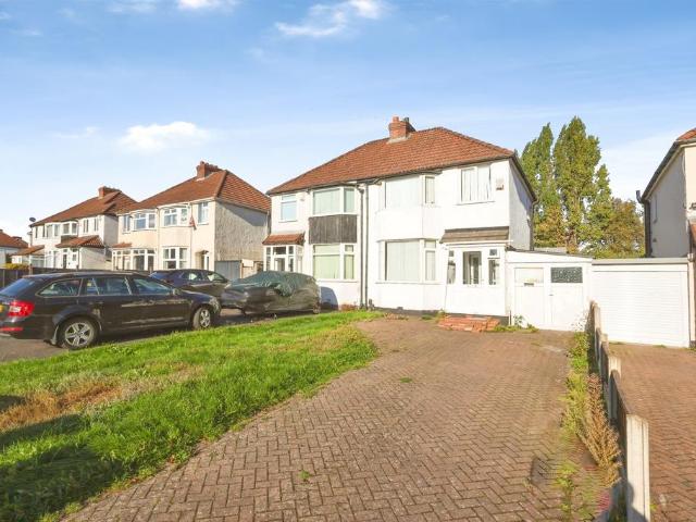 House for sale in Tile Cross, Birmingham