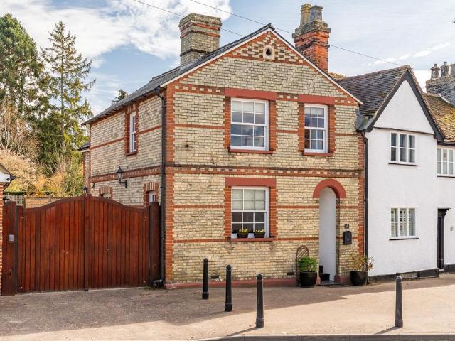 House for sale in Standon, Colliers End