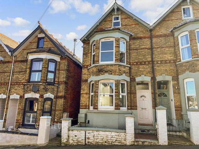 House for sale in Cowes, Isle Of Wight