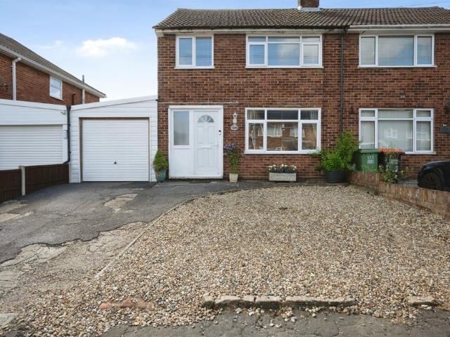 House for sale in Leighton-Linslade, Leighton Buzzard