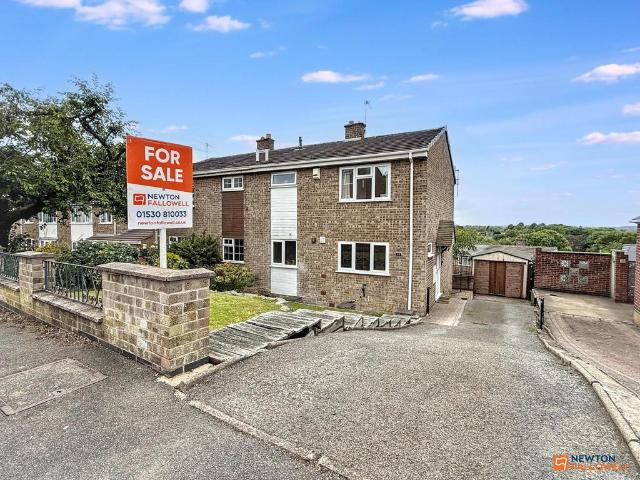 House for sale in Thringstone, Leicestershire