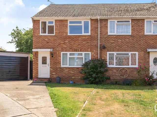 House for sale in Oad Street, Kent