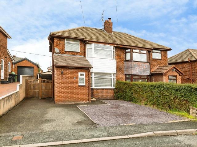 House for sale in Rhosllanerchrugog, Johnstown
