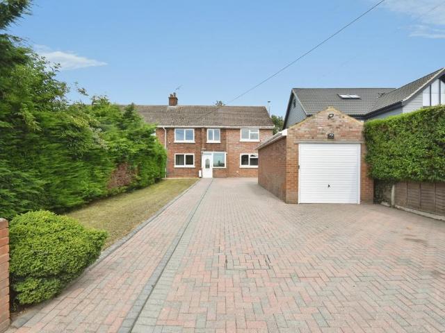 House for sale in Cliffsend, Acol