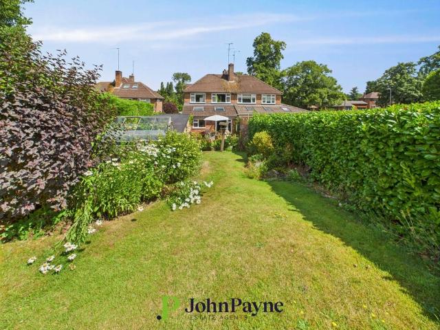 House for sale in Green Close, Warwickshire