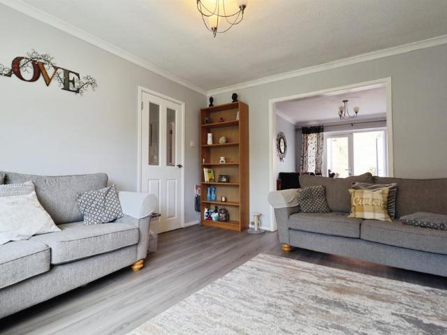 House for sale in Bryncyn, Falcon Lodge