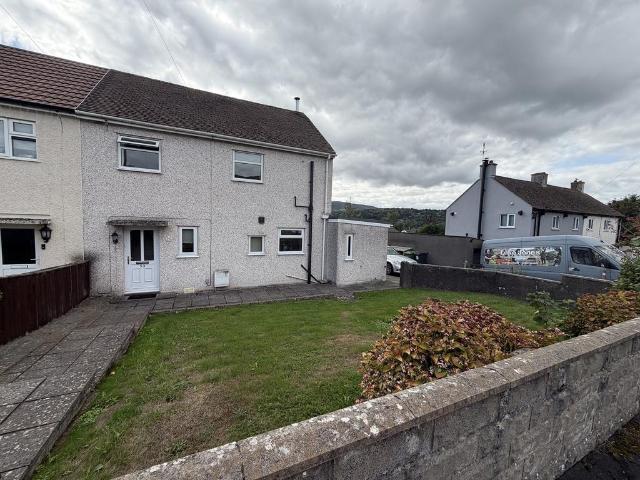 House for sale in Crickhowell