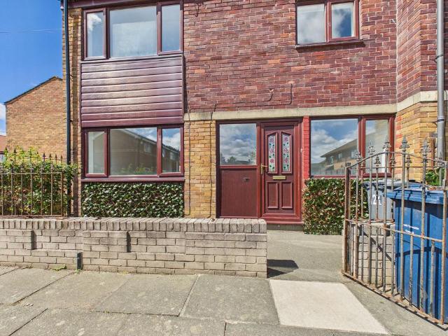 House for sale in Horsley Hill, South Shields
